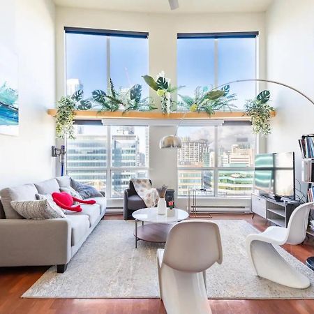 Loft In Downtown Vancouver With Free Parking المظهر الخارجي الصورة
